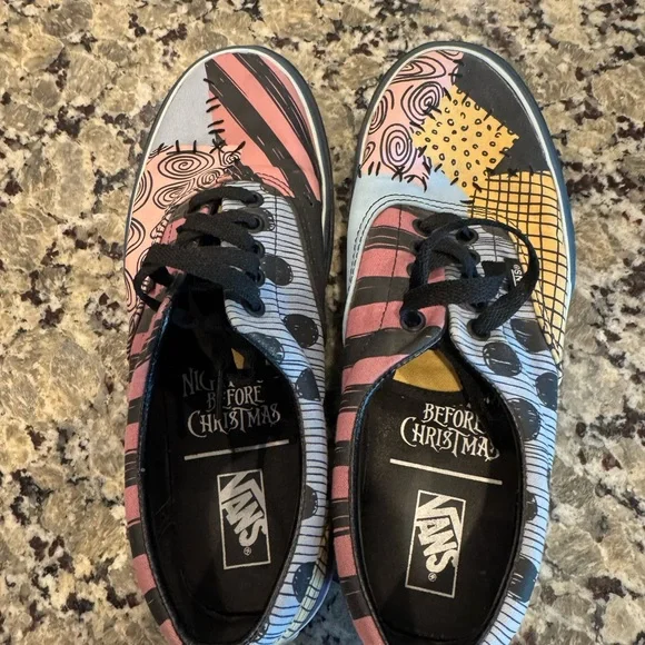 Vans Multicolor Artistic Women's Sneakers - Picture 3 of 4